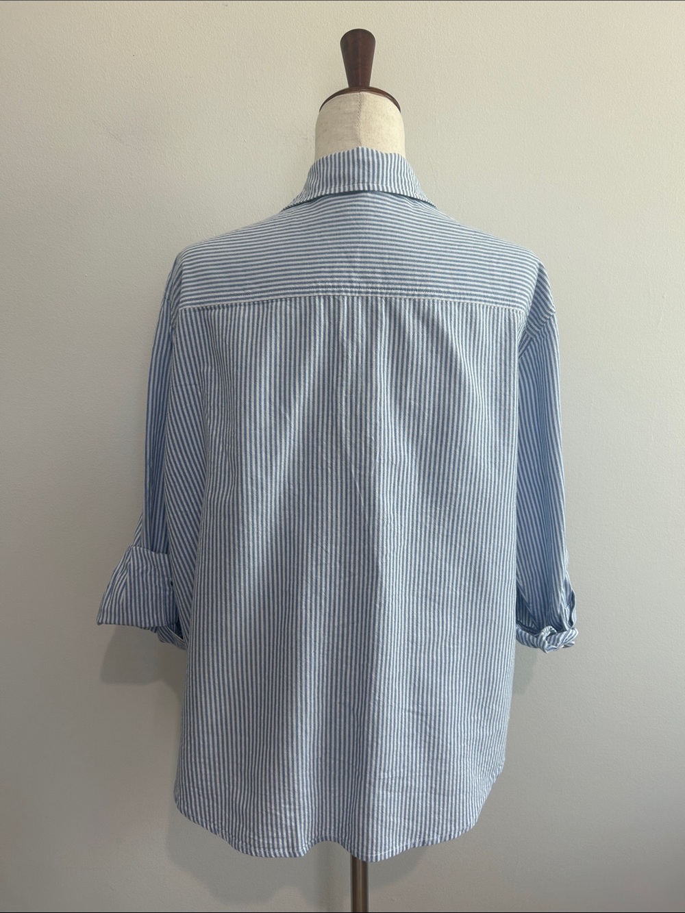 Julia Amory The Carolyn Shirt Striped Ciel Size Large EUC - Picture 4 of 6